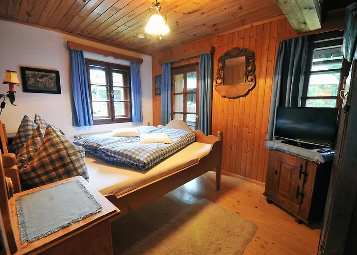 Semesterbostad Haus Am Bach *